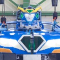 【速報】全長4mの人型変形ロボットが車にトランスフォーム!人が乗れる「J-deite RIDE」を公開、ド迫力変形映像を見よ!