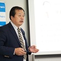 プログラミング教育130万人の利用実績を持つスフィロの新製品「Sphero BOLT」(スフィロボルト)が上陸！算数、理科、図工への応用例も紹介