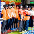 【高専ロボコン2018レポート】優勝は岩手・一関高専 ペットボトル投げて立てる「ボトルフリップ」で競う