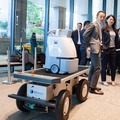 三菱地所が小型の業務用清掃ロボット「Whiz」導入に向けた実証実験を公開!その評価は・・・