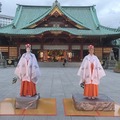 【神田明神で開催中】等身大アイドルロボット「高坂ここな」と女性アイドル大畑杏雛のユニット「プリティエンジェル」巫女舞奉納を見てきました