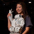 【ロボコレ2019 写真レポート(2)】サプライズゲストがランウェイに！RoBoHoN、Pepper、ビッグクラッピーなど登場