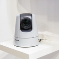 キヤノンが工場向けのAI協働ロボット連携システムや映像ソリューション「XProtect」を多数展示　「スマート工場 EXPO」で