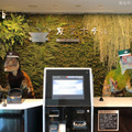 「変なホテル」の魅力とコロナ感染対策をロボホンが伝えるWeb動画を公開 「Go To トラベル」に向け多くの宿泊プランも用意