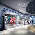 『ガンダムパーク福岡』4月にオープン 体感型アクティビティなど複合エンターテインメント施設 「νガンダム」限定商品も販売