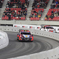 WRC「ラリージャパン」豊田スタジアム初の特設コースをラリーカーが激走！写真で見るジャンプ/ドリフト/熱戦の迫力