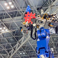 【速報】鉄道会社が導入した巨大な汎用人型重機「零式人機」の特別版デモを公開！「JAPAN ROBOT WEEK 2024」GMOブースで