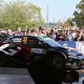 白熱のWRCラリージャパン、オジエが首位死守、勝田が肉薄！人気のサービスパークに歓声が響く