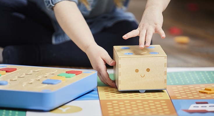 ３歳から遊べる英国生まれのプログラミングのおもちゃ キュベット 11月28日 月 より 日本でのオンライン発売を開始 ロボスタ