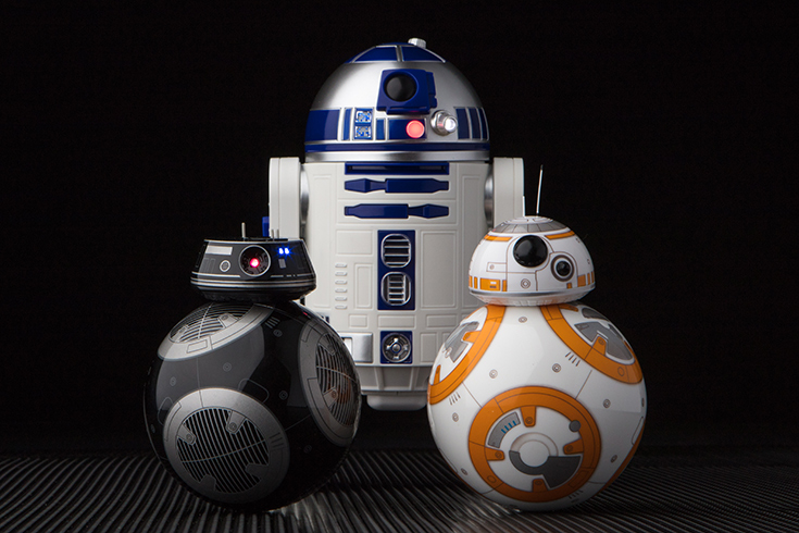 動画あり】R2-D2、BB-9E、BB-8の3台と一緒に映画を観るってどういう