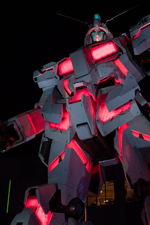 東京のイルミネーション ロボット好きならお台場 実物大ユニコーンガンダム の夜 ロボスタ