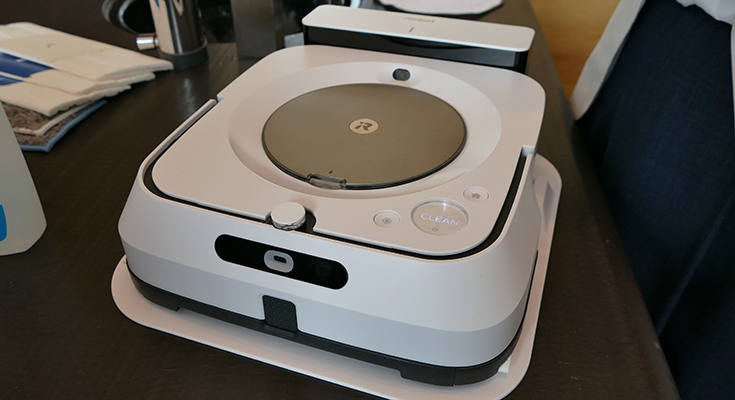 iRobot、「ブラーバジェットm6」を日本市場に投入 ルンバi7と連携する床拭きロボット - ロボスタ