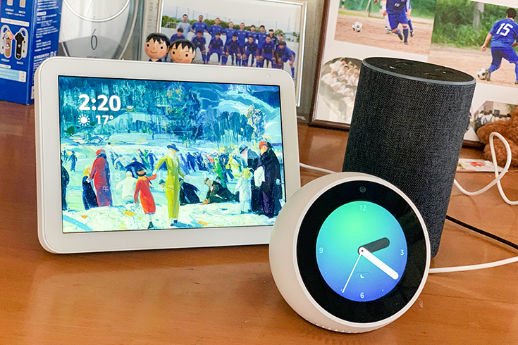 画面付きスマートスピーカー「Echo Show 8」レビュー！ステレオスピーカーの音質を「Echo」や「Echo Spot」と比較してみた - ロボスタ