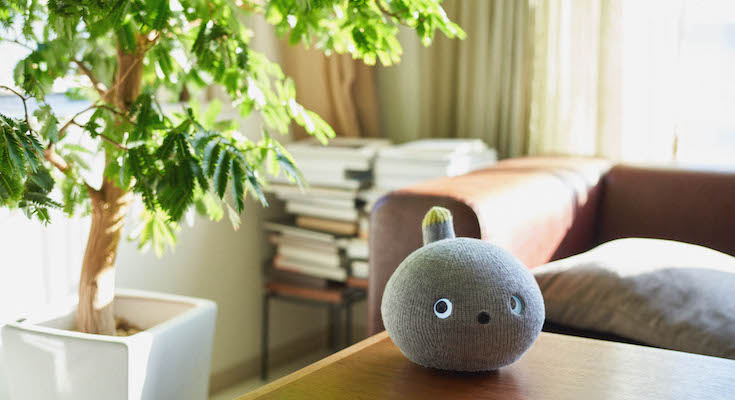 かわいい 同居人のような弱いロボット Nicobo ニコボ をパナソニックが発表 2月16日から Makuake でクラファン ロボスタ