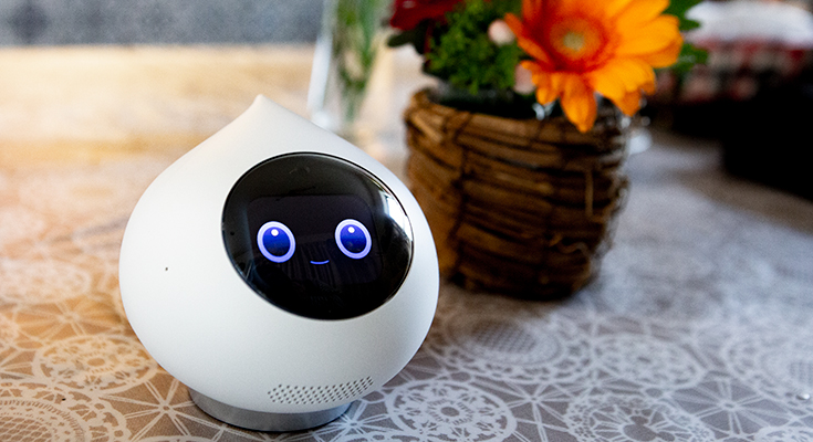 ミクシィの自律型会話ロボット「Romi」(ロミィ)発売 実際にRomiと会話