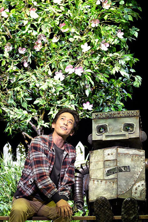 劇団四季ミュージカル ロボット イン ザ ガーデン を観てきた 心を持たないはずのロボット タング が紡ぐ心温まる冒険の旅 ロボスタ
