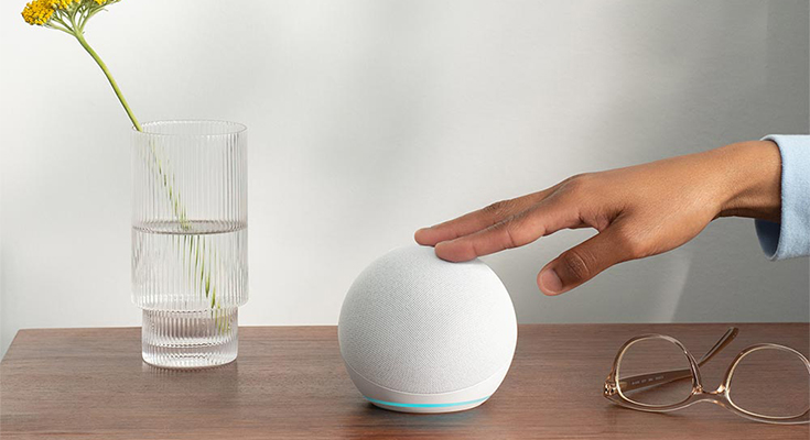 Amazon、新モデル「Echo Dot」(第5世代)と「Echo Dot with clock」を 