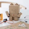 ダンボール電子工作ロボット「embot」が「第17回キッズデザイン賞」を受賞　11月に新機能を追加した次世代機「embot+」発売