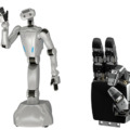 力制御可能な人型ロボットの新型「Torobo」と多指ハンド「Torobo Hand」提供へ　生成AI連携ロボットの開発や研究に　早大発の東京ロボティクス