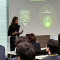 NVIDIA ヘルスケアと医療分野での生成AI活用　AIと自律型ロボットの重要性を語る