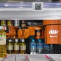 高輪ゲートシティのローソン2店舗がAIロボットを導入　飲料商品の陳列業務の自動化と遠隔操作に対応　テレイグジスタンス