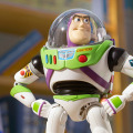 無限の彼方へ！高精度でリアルなトイ・ストーリー「バズ・ライトイヤー」ロボットが誕生！目や口など豊かな顔の表情、自然な歩行を実現